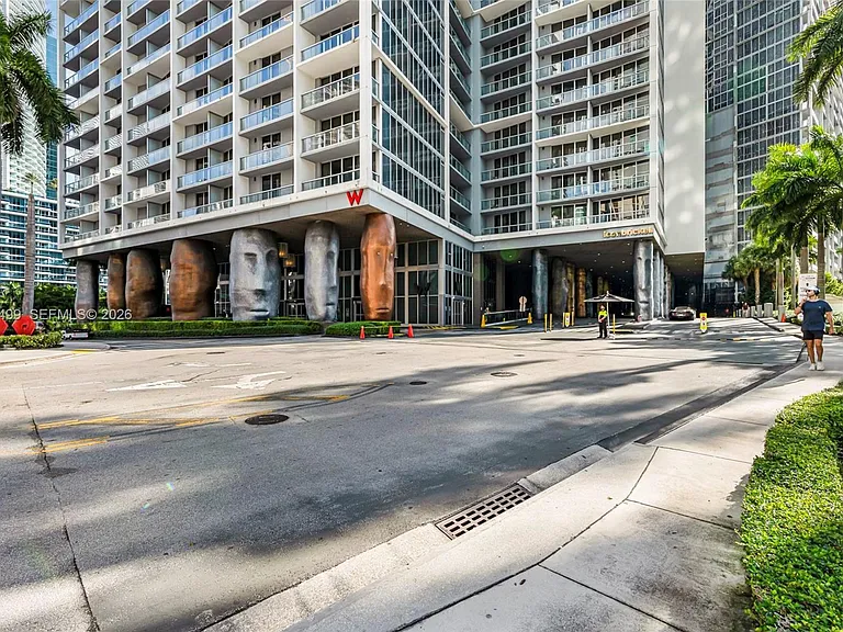 475 Brickell Ave #3513 — Photo 2