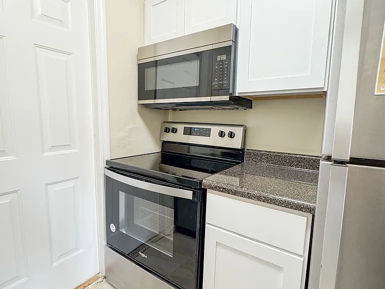 1418 Nylic St #9 — Photo 4