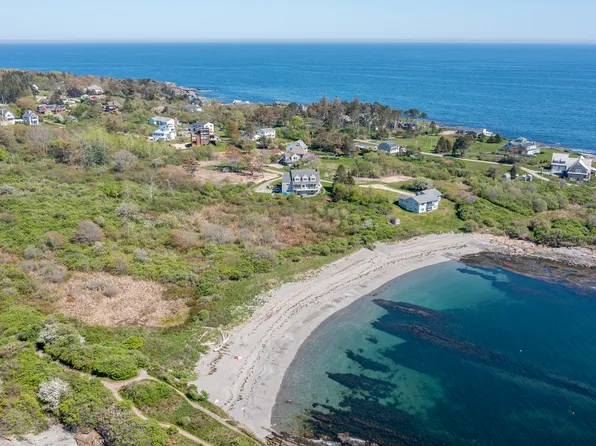 11 Angell Point Rd, Cape Elizabeth, ME 04107