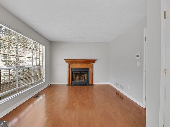 4th image of 2935 Carrie Farm Rd NW
