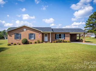 204 Martin Pl, Hildebran, NC 28637