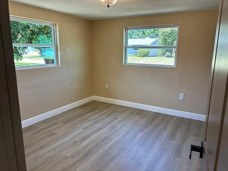 5328 Mac Arthur Ave — Photo 17
