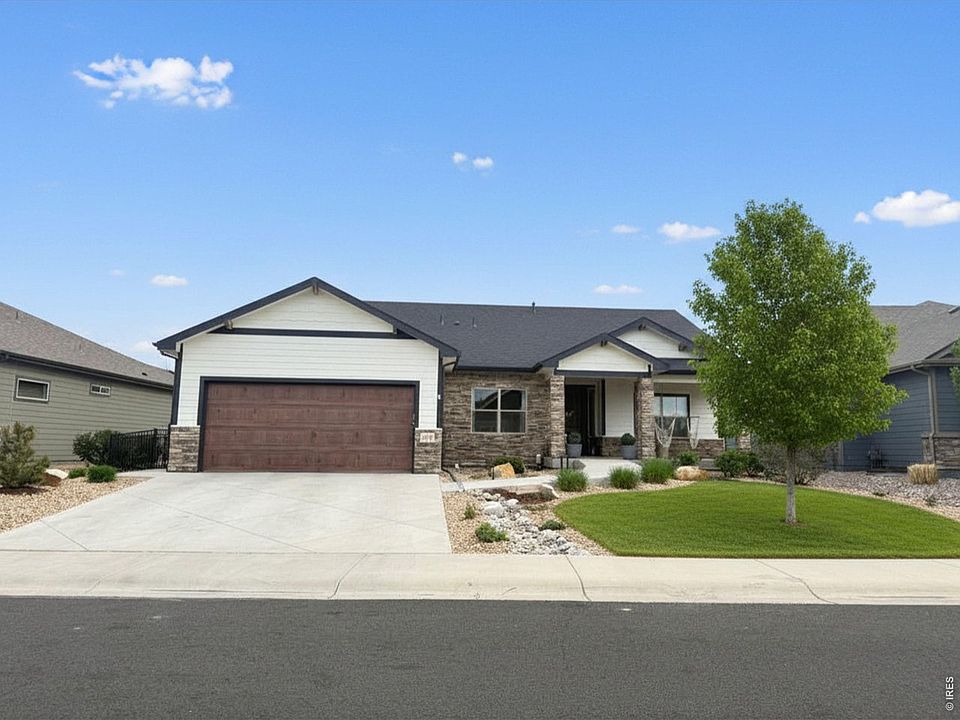 1st image of 3716 Saguaro Dr