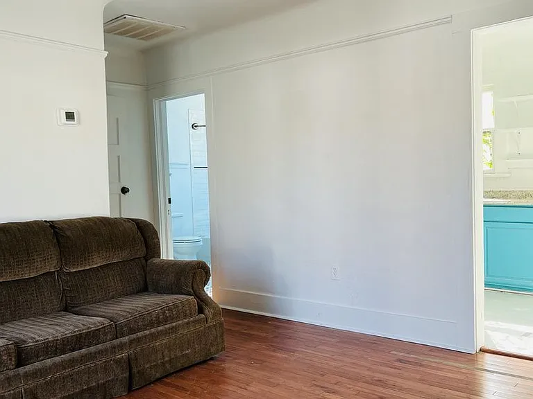 1108-1112 N Miro St — Photo 3