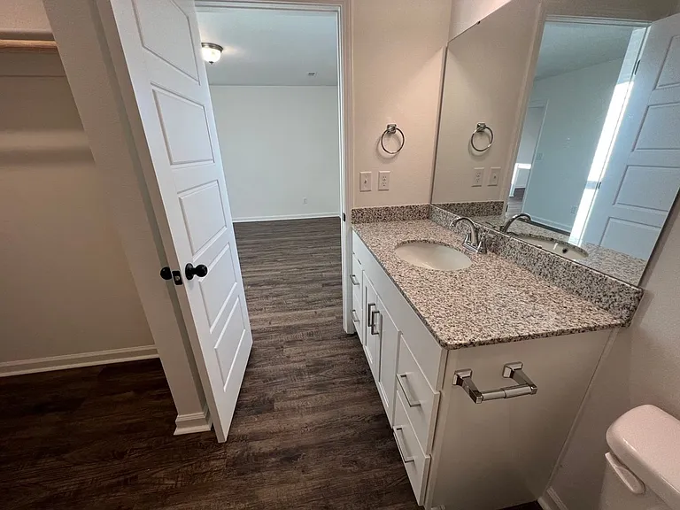 608 Short Leaf Ln — Photo 14