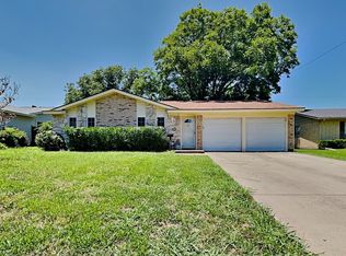 3013 Esters Ct, Irving, TX 75062