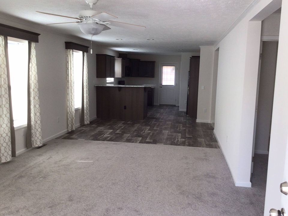 1st image of 2 Willow Dr #131