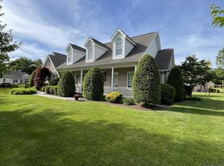 201 Curtis Dr, Johnstown, PA 15904