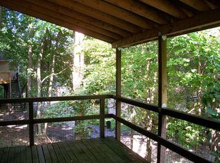 207 Chateau Ln, Butler, PA 16001