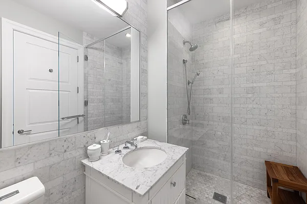 Sold by Compass | media 16