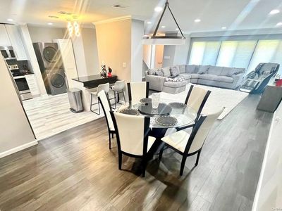 30 Fox Ridges #327, Roslyn, NY, 11576