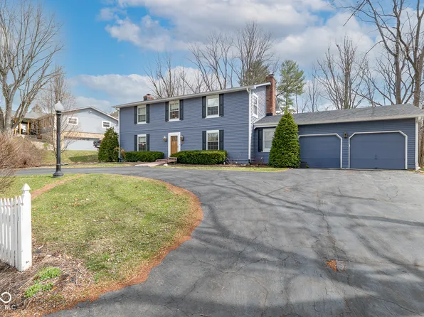 619 Lawnwood Dr, Greenwood, IN 46142