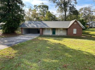 730 College Ave E, Wiggins, MS 39577