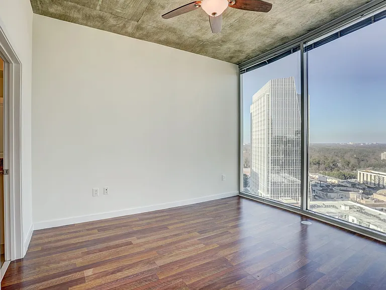 3324 Peachtree Rd NE #1919 — Photo 13