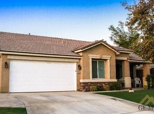 9302 Manihiki Ave, Bakersfield, CA