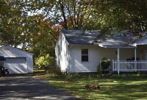 2nd image of 2203 Perkins Jones Ct