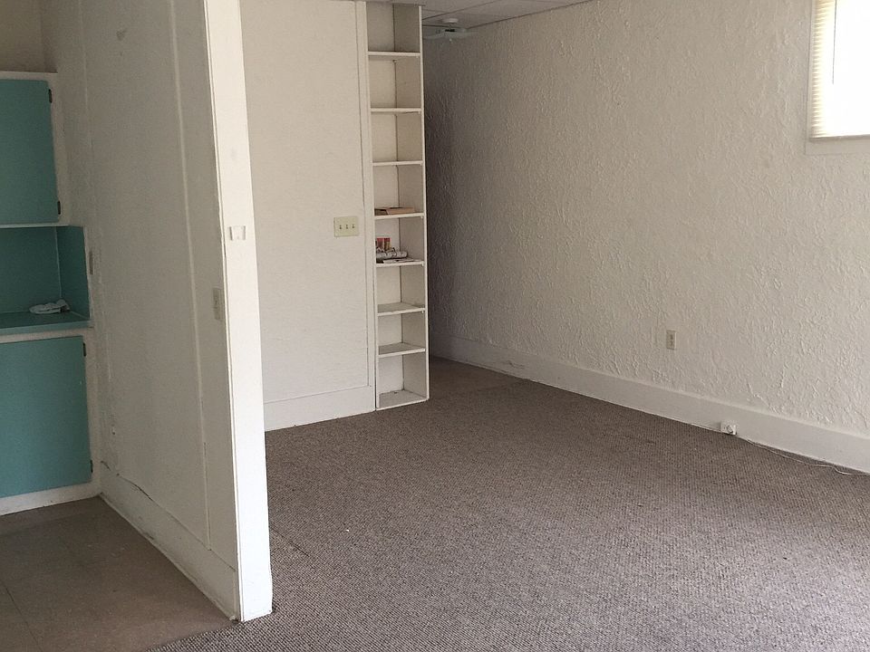 2nd image of 211 NE 97th St APT 206