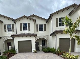2877 SE 24th Ave, Homestead, FL 33035