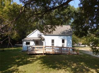 202 S Mock St, Prairie Grove, AR 72753