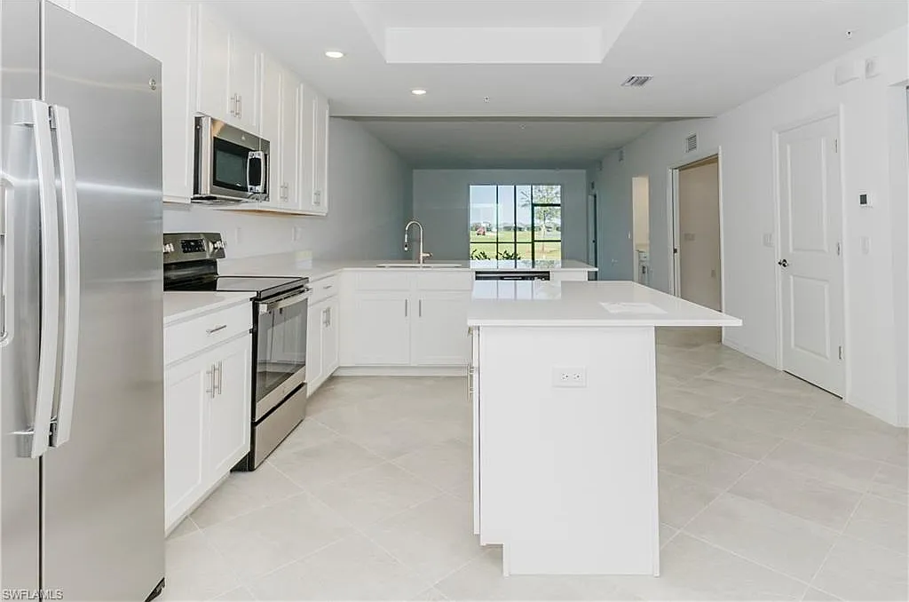 5454 Double Eagle Circle # 3325 - The National - Craver — Photo 4