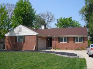 37940 Plymouth Rd, Livonia, MI 48150