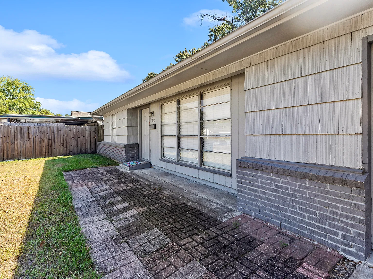3 bed, 957 sqft, $1,650 — Photo 4