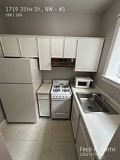 2nd image of 1719 35th St NW APT 1