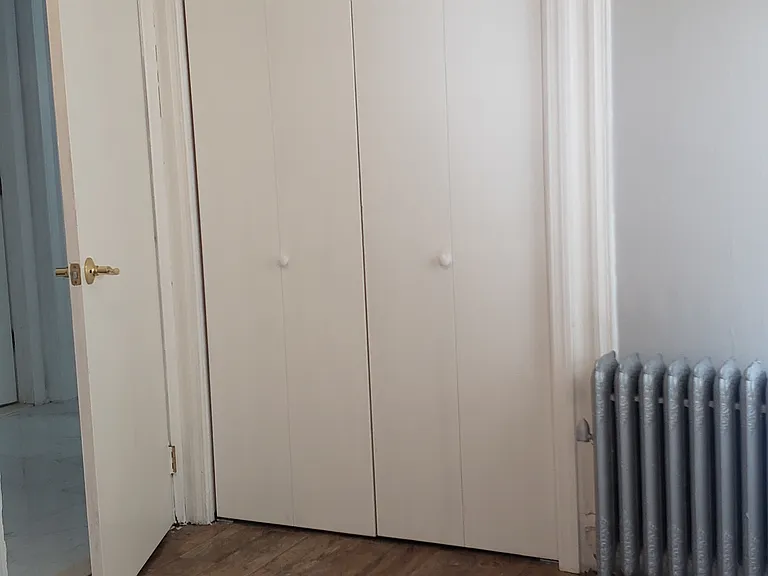 305 Woodside Ave #2 — Photo 19