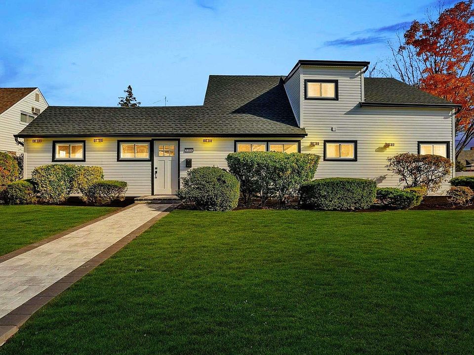 1st image of 196 Cypress Lane