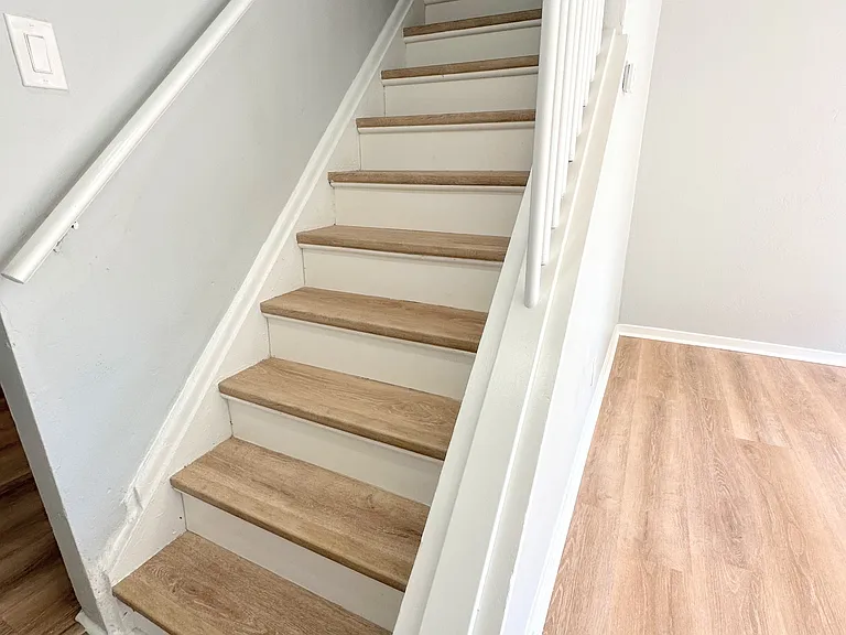207 Mary St — Photo 11