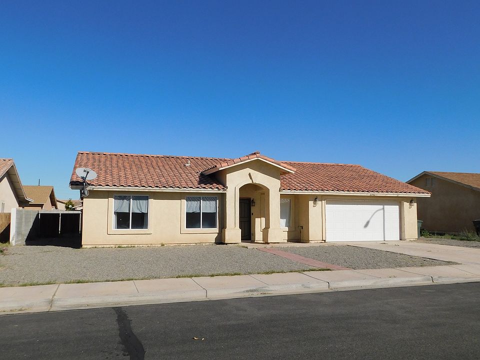 1st image of 6352 E 44th Pl