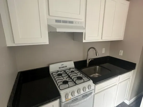 104 Clinic Dr #204, New Britain, CT 06051