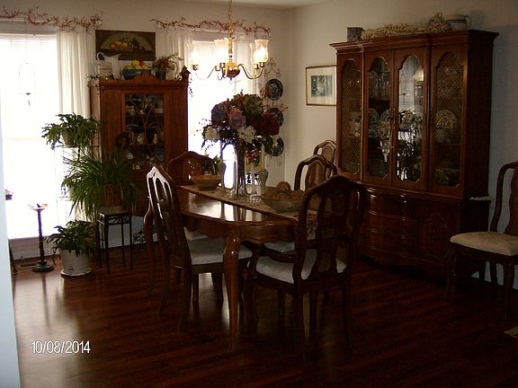 5th image of 1305 Asbury Dr