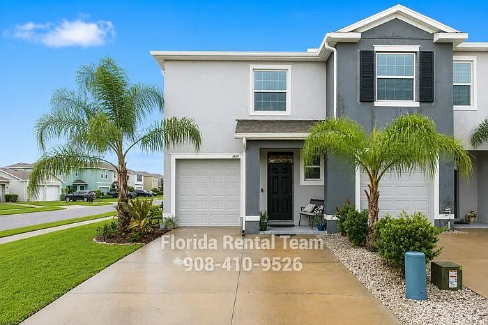 3 bed, 2.5 bath, 1758 sqft, $2,450 — Photo 1