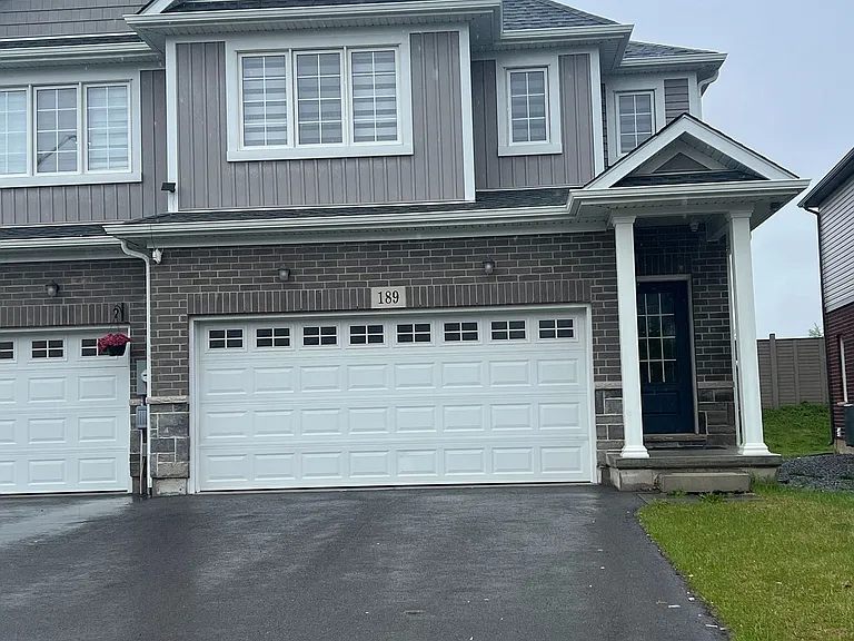 189 Bur Oak Dr — Photo 1