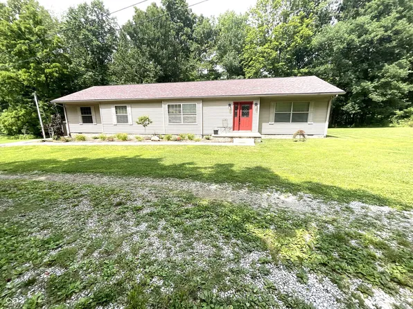 1825 Pea Ridge Rd, Spencer, IN 47460