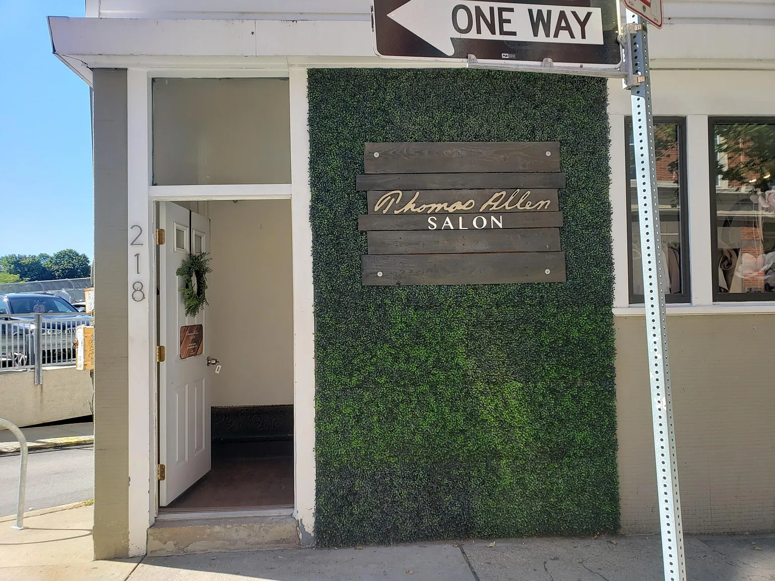 218 Shiloh St — Photo 2