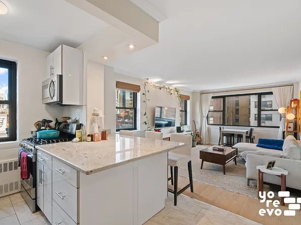 357 E 57th St APT 8B, New York, NY 10022