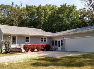 711 2nd St, Sioux Rapids, IA 50585