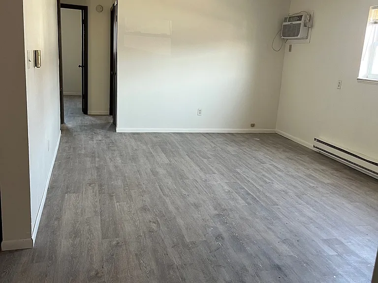 499 Ivy Ln #1 — Photo 6
