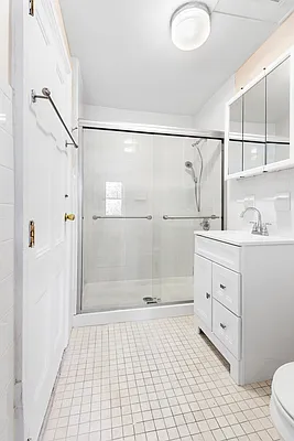 Rented by Compass | media 13