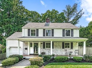 21 Madison Rd, Wellesley, MA 02481