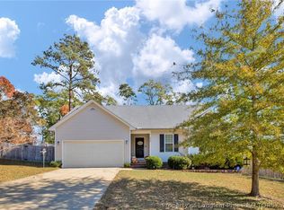 210 Wolfbridge Dr, Raeford, NC 28376