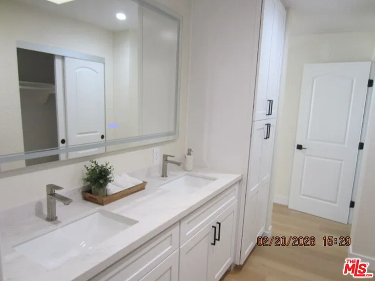 2615 Woodstock Ln — Photo 9