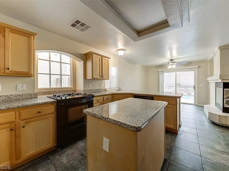 7553 Treasure Chest St — Photo 11