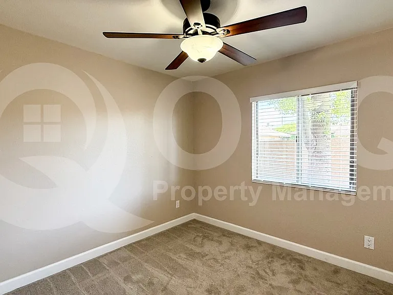 2736 S Cottonwood — Photo 17