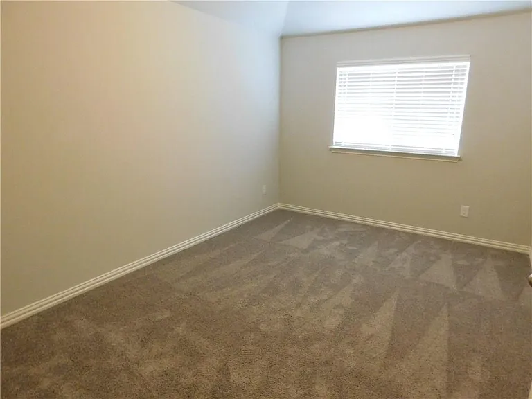 2555 Adam Ln — Photo 14