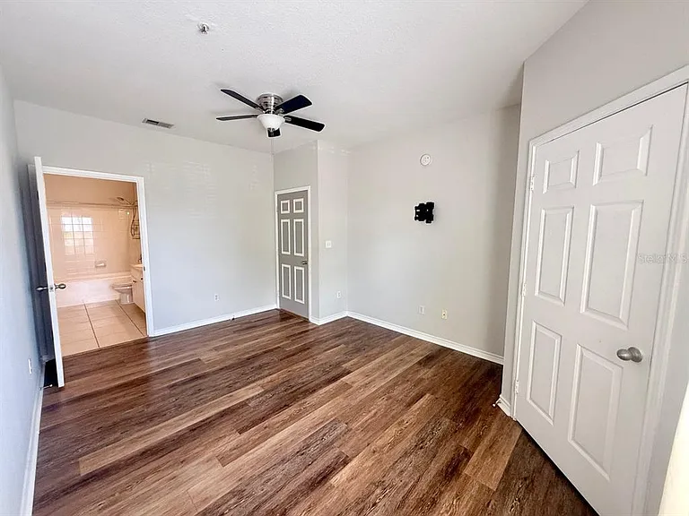 4306 Bayside Village Dr #102 — Photo 60