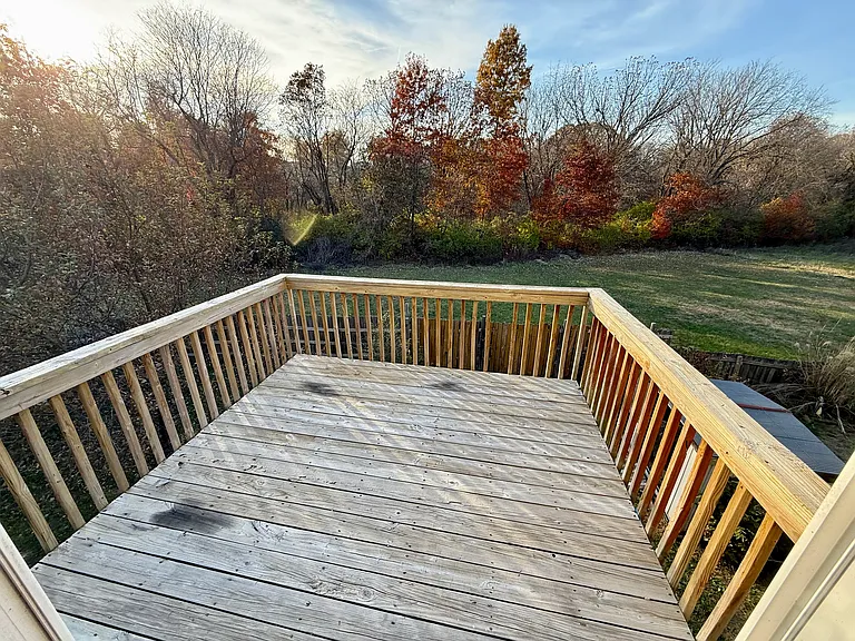 1821 Kingbird Ln — Photo 33