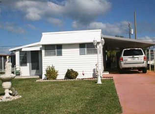 8389 SE Eagle Ave, Hobe Sound, FL 33455